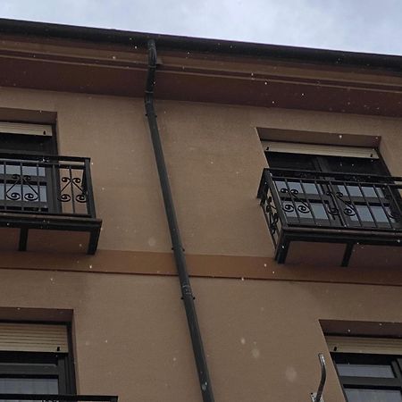 Apartamentos Viva León Kültér fotó